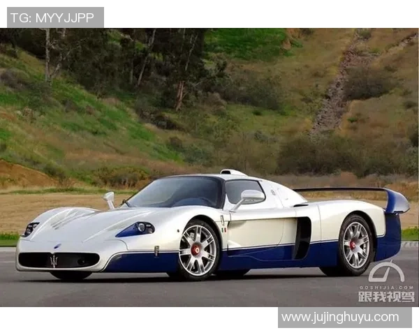 足球明星们的豪车梦盘点你不知道的他们最爱的座驾与驾驶体验